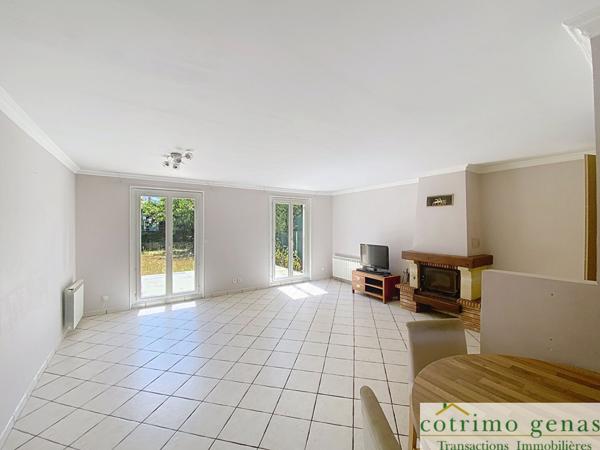 GENAS maison 90 m² T4 proche centre