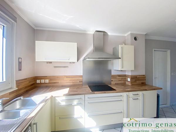 GENAS maison 90 m² T4 proche centre