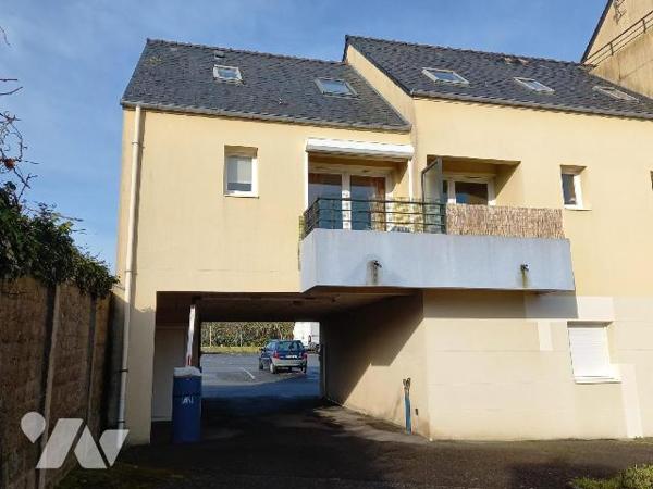 CAMARET SUR MER - A deux pas de la plage, des quais, commerces et chemins de randonnée, duplex ...