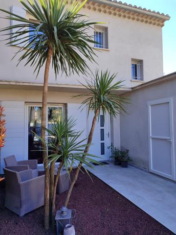 Belle maison de ville centre Uzès