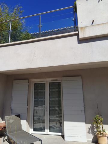 Belle maison de ville centre Uzès