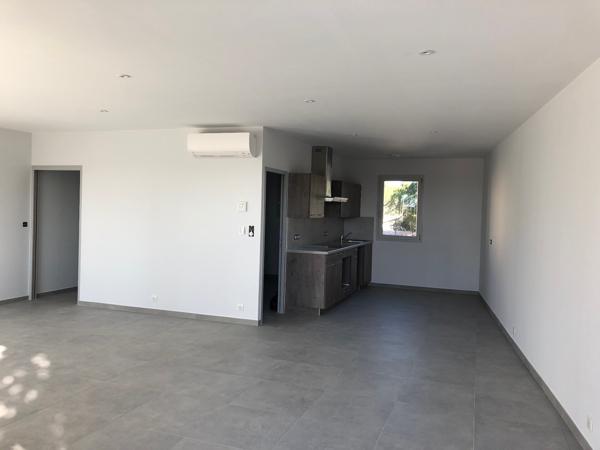 Belle maison de ville centre Uzès