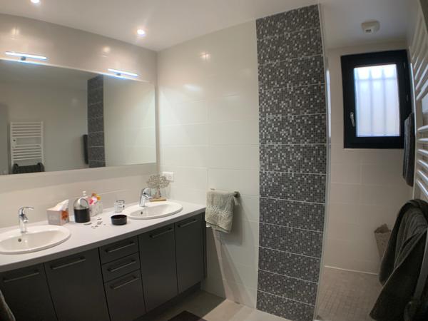 Belle maison de ville centre Uzès