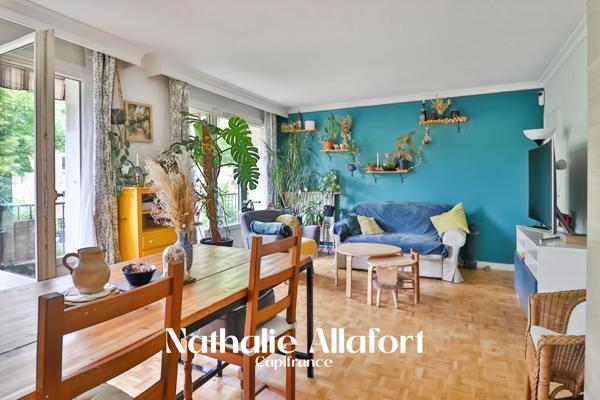 Appartement traversant 3 pièces avec BALCON, PARKING et cave