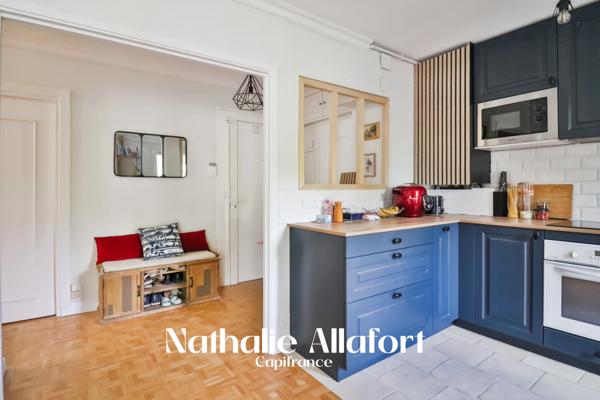 Appartement traversant 3 pièces avec BALCON, PARKING et cave