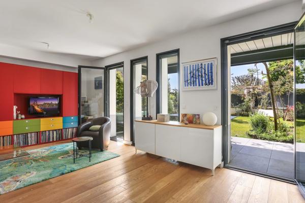 APPARTEMENT EN TRIPLEX 6 PIECES QUARTIER DU PARC A SAINT-MAUR-DES-FOSSES (94)