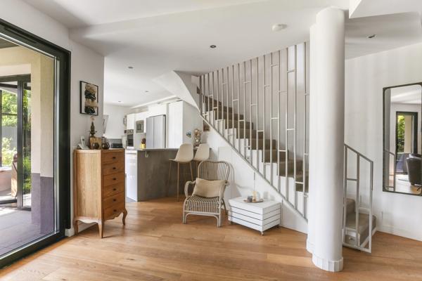 APPARTEMENT EN TRIPLEX 6 PIECES QUARTIER DU PARC A SAINT-MAUR-DES-FOSSES (94)