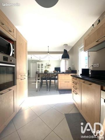 Maison à vendre 5 pièces 120 m² Courthézon
