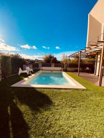 villa d'architecte contemporaine avec piscine