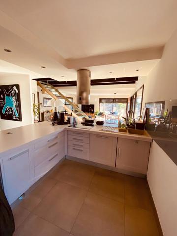 villa d'architecte contemporaine avec piscine