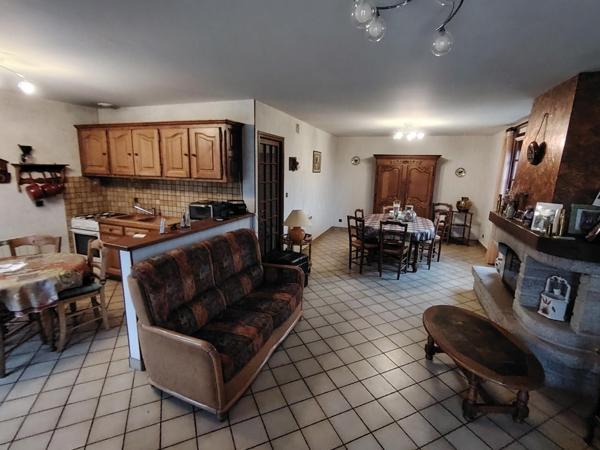 Maison à SAINT-JORES, 50250 - 5 pièces 80m²