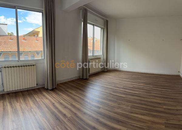 Vente
                Appartement98,17 m² - 3 Pièces -
                    CARCASSONNE (11000)
