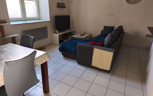 Appartement à louer    3 pièces •  Villeneuve-de-Marsan