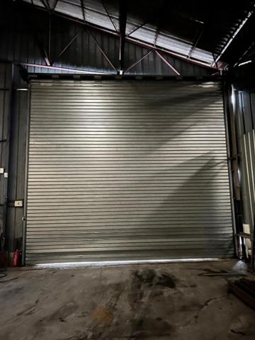 YZEURE-MOULINS - Entrepôt , Local industriel  2.100 m²