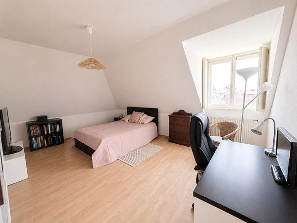 Appartement  DIJON Duplex 6 pièce(s) 126.34 m2