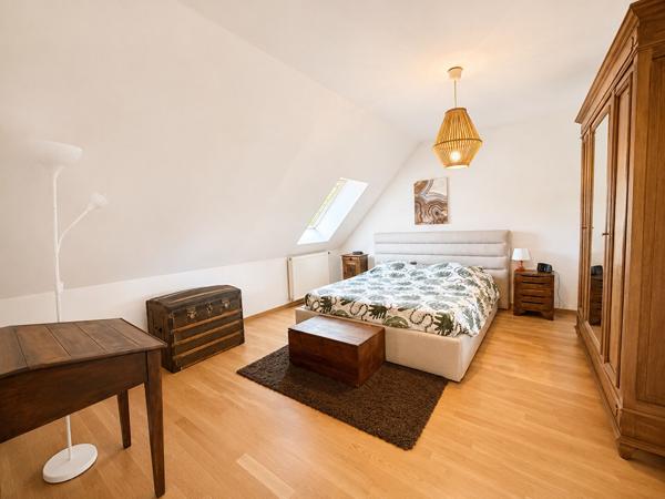 Appartement  DIJON Duplex 6 pièce(s) 126.34 m2