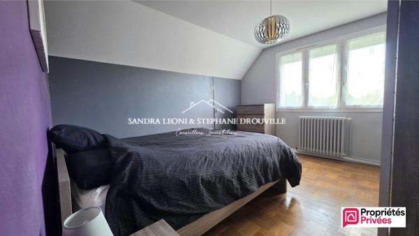 PROCHE MAINTENON CHARMANTE MAISON FAMILIALE de 120 m², 5 CHAMBRES