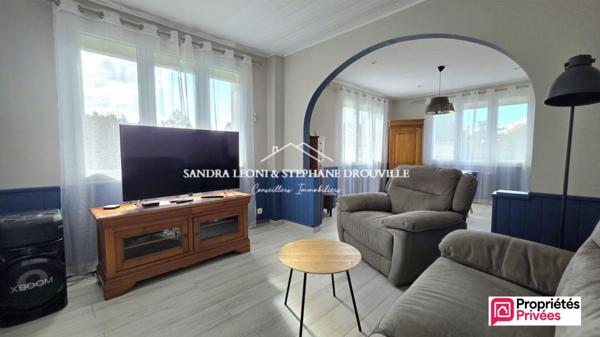 PROCHE MAINTENON CHARMANTE MAISON FAMILIALE de 120 m², 5 CHAMBRES