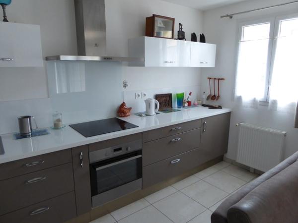 Appartement 3 pièces 2 parking à DOURDAN (91)