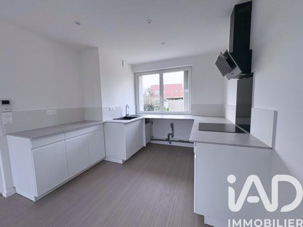 Location appartement 3 pièces 52 m² Breuil-Bois-Robert