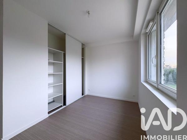 Location appartement 3 pièces 52 m² Breuil-Bois-Robert