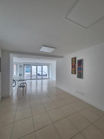 Secteur CERNAY - Local commercial