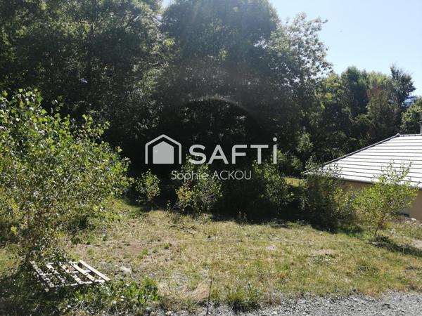 Terrain idéal pour tous types de projets!!