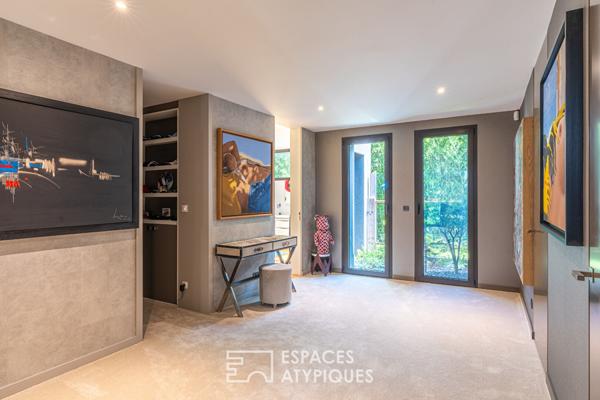 Villa d’architecte et son spa privé au coeur d’un parc arboré