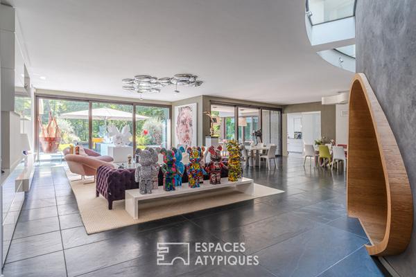 Villa d’architecte et son spa privé au coeur d’un parc arboré