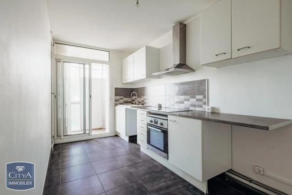 Appartement à vendre 4 pièces 75m² Marignane (13700)