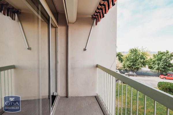 Appartement à vendre 4 pièces 75m² Marignane (13700)