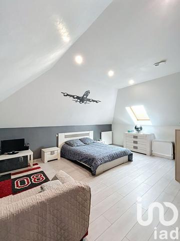 Maison à vendre 6 pièces 160 m² Saint-Fargeau-Ponthierry