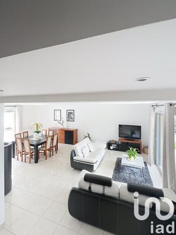 Maison à vendre 6 pièces 160 m² Saint-Fargeau-Ponthierry