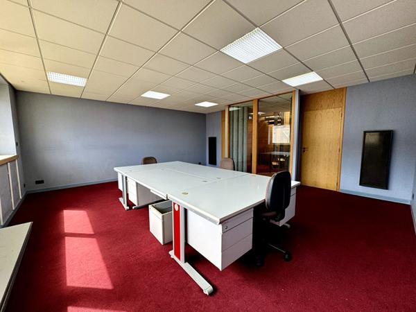 Immeuble Le Creusot 5 pièce(s) 196.2 m2