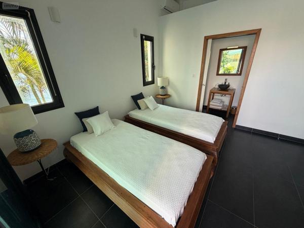 Villa à vendre à Sainte-Marie à la Réunion (97438), ref : 97405/258