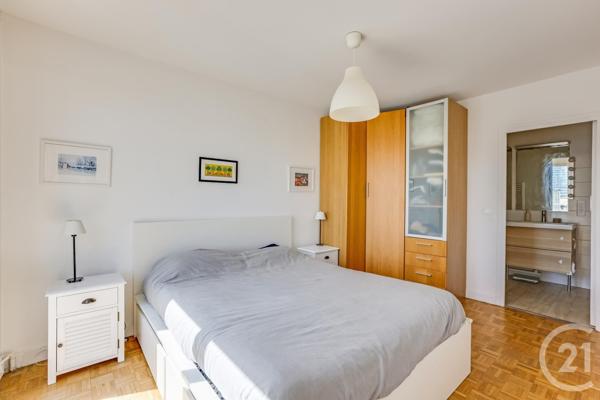 Appartement F3 à vendre  3 pièces - 46 m2 PARIS - 75015