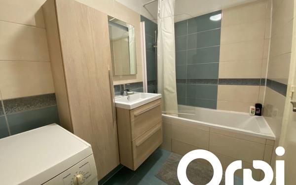 Appartement à louer    3 pièces • 70,03 m2 Montigny-le-Bretonneux