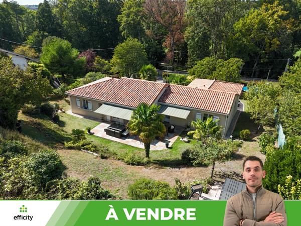 Maison
         6 pièces
        - 147 m² 400 000 € *