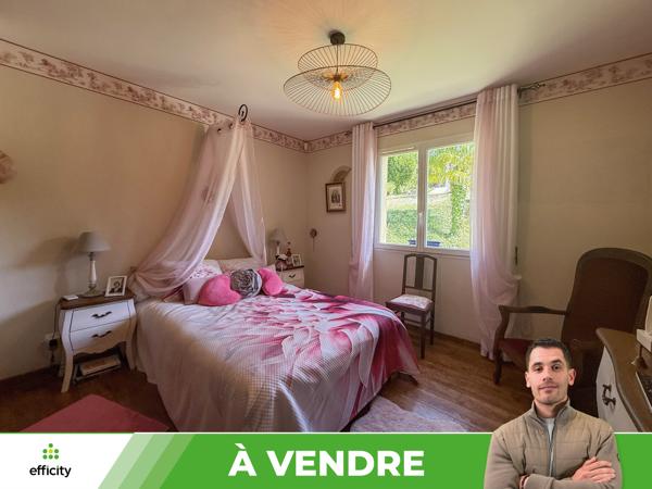 Maison
         6 pièces
        - 147 m² 400 000 € *