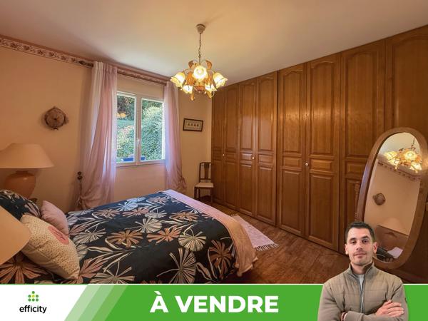 Maison
         6 pièces
        - 147 m² 400 000 € *