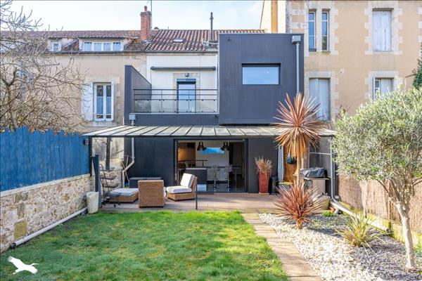 Maison à vendre |  Bergerac |  6 pièces | 164 m²
