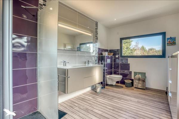 Maison à vendre |  Bergerac |  6 pièces | 164 m²