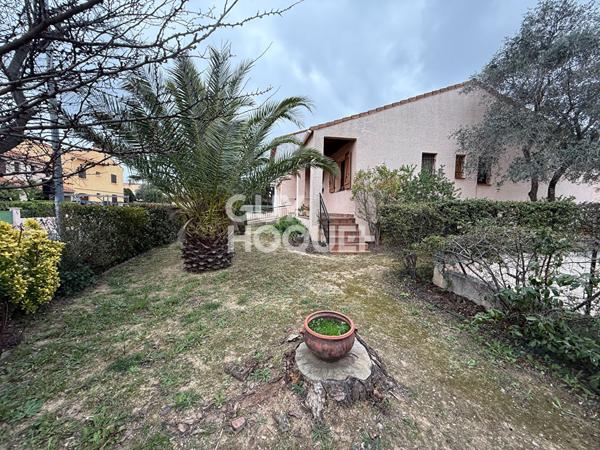 Porte d'Espagne maison 3 faces de type F4 avec terrasse, jardin et garage