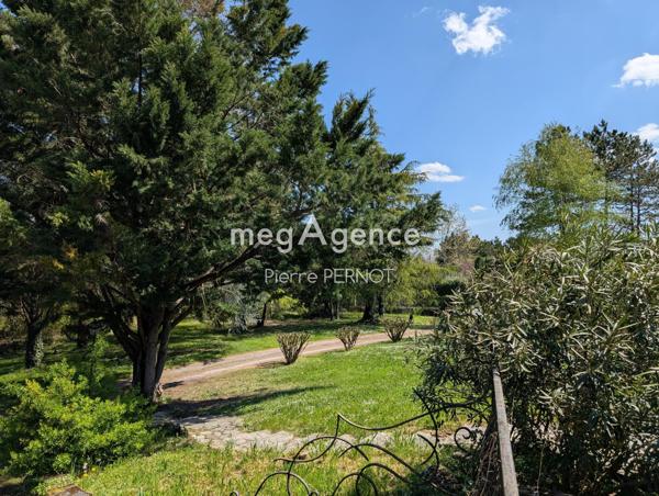 Maison à GAILLAC, 81600 - 10 pièces 300m²