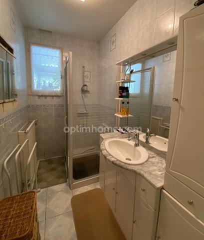 Touvre. Maison 85 m² sur sous-sol avec garage et jardin