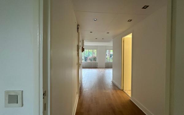Appartement à louer    3 pièces • 64,98 m2 Saint-Mandé