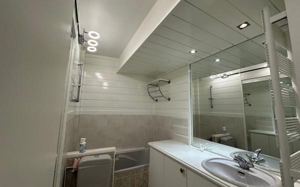 Appartement à louer    3 pièces • 64,98 m2 Saint-Mandé