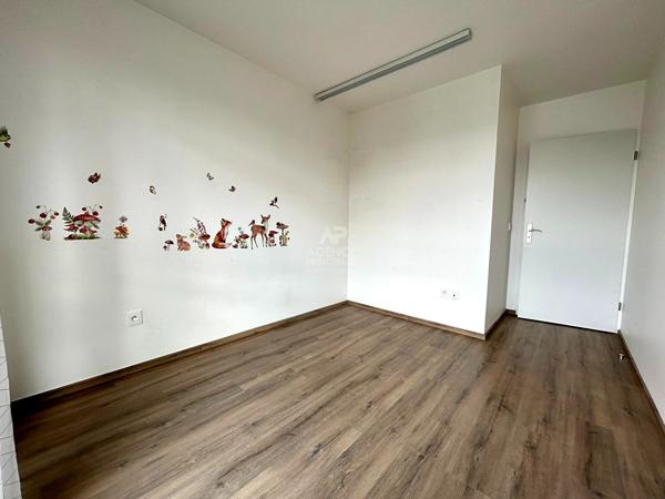 Appartement Carrieres Sous Poissy 5 pièce(s) 103 m2 349 000 € **  - Référence  9291