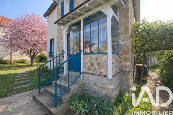 Maison à vendre 8 pièces 139 m² Taverny