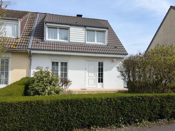 Maison à vendre à Saint-Pol-sur-Ternoise dans le Pas-de-Calais (62130), ref : 2451